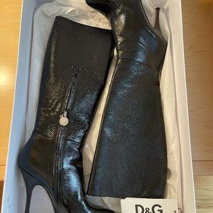 DOLCE & GABANA tall black shiny boots Size 8.5